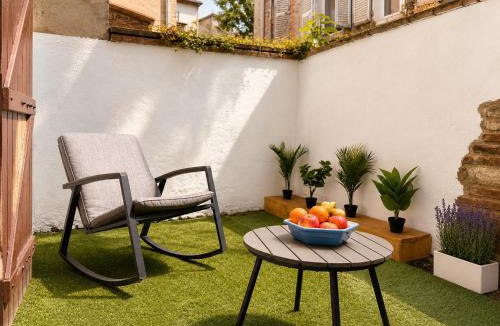 Muret Apartment | " Paradis Vert " Terrasse - Bureau - Wifi - TV