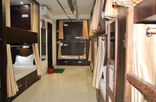 Bareilly Hostel | PARADISE AC DORMITORY