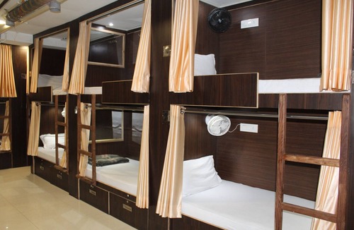 Bareilly Hostel | Paradise AC Dormitory