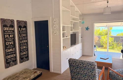 Tata Beach Cottage | Paradise Beach Cottage - across the road to Ligar Bay Beach
