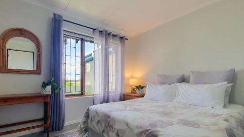 Aston Bay Apartment | Paradise Beach Cottage #20