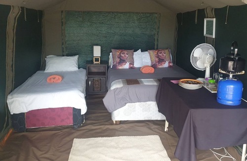 Grootfontein Cabin | Paradise Camp