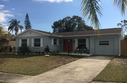 Bradenton House | Paradise Cove - A perfect Beach Getaway