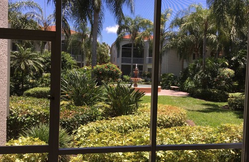 North Naples Apartment | Paradise Found - Beautiful 3/2 1st Floor Carriage House in Pelican Marsh
