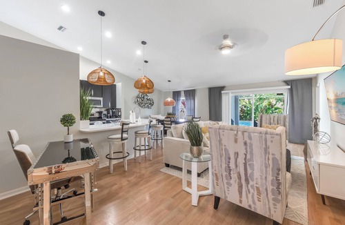Sabal Harbour House | Paradise Heated Pool near House Near Siesta Key Beach and IMG Academy