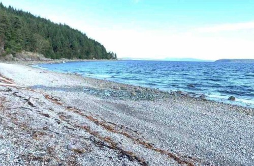 Sliammon Cottage | Paradise Hideaway