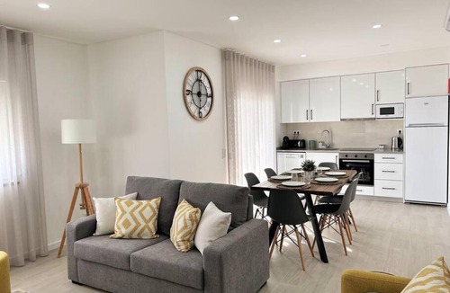 Ferrel Apartment | Paradise Home