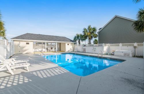 Palms House | Paradise in the Palms
