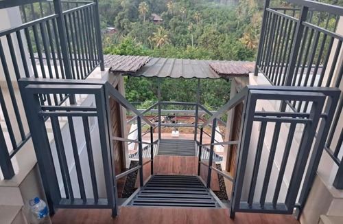 Rajakkad House | Paradise Inn