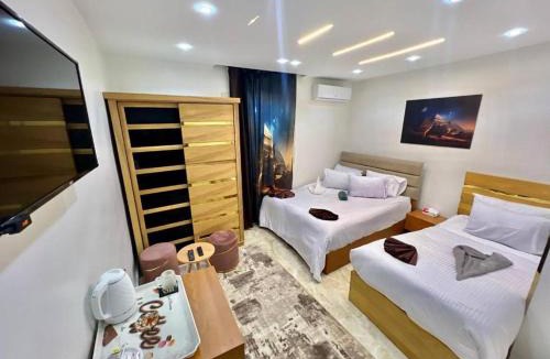 Pyramids Gardens Bed & Breakfast | Paradise Pyramids View Inn Hotel
