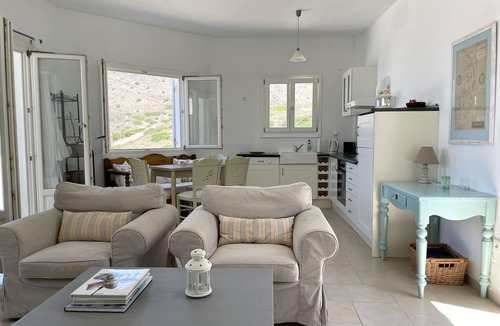 Delfini House | 'Paradise' says Cnn - 2-Bed Villa in Delfini Bay
