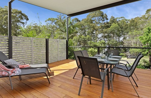 Basin View House | Paradise Shores by Experience Jervis Bay