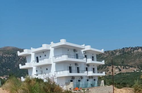 Himare Hotel | Paradise View
