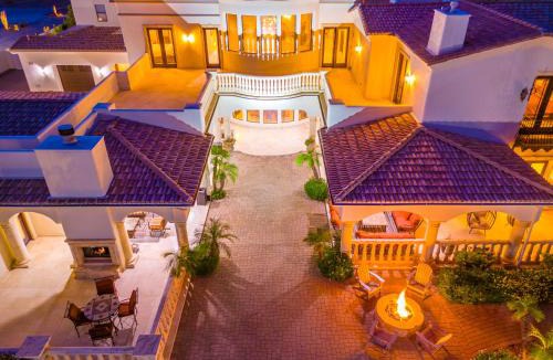 Shea Ranchos House | ParadiseCastlePickleballCrtPuttSpaRoomGameRm