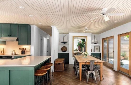 Ocean Beach House | Paradiso - 5 Bedroom, 2 Bath Beach Home with Pool
