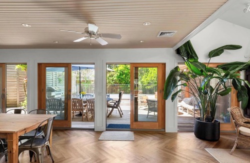 Ocean Beach House | Paradiso - 5 Bedroom, 2 Bath Beach Home with Pool
