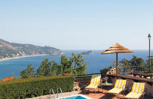 Noli Hotel | Paradiso Di Manù