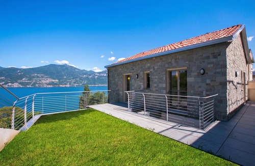 Menaggio Apartment | Paradiso di Menaggio Penthouse, Menaggio, Italy