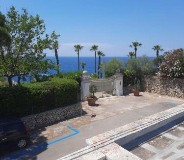Marina San Gregorio Villa | Paradiso