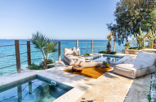 Amoudi Villa | Paradisso Beach Villas
