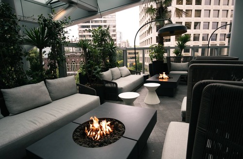 Coal Harbour Hotel | Paradox Vancouver