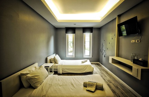 Bang Phli Hotel | Paragon Inn