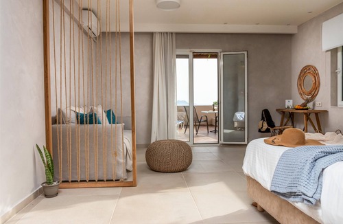 Agia Galini Hotel | Paralos The Maxine - Adults Only