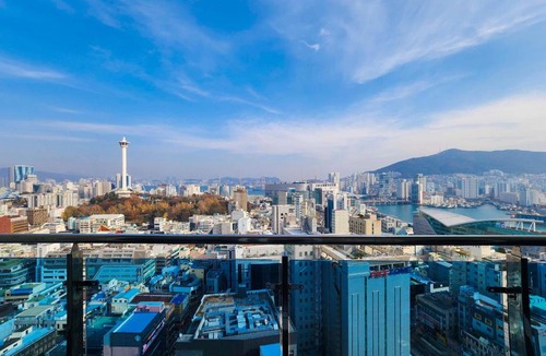 Nampo-dong Apartment | Paramion Hotel
