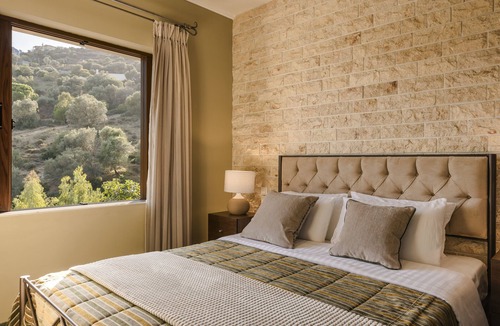 Agii Apostoli Hotel | Paramithenio Village Beach Resort & Spa