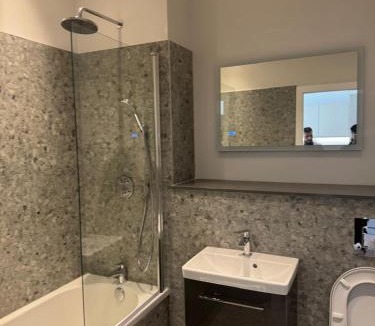 Uxbridge North Apartment | Paramount Stays - Uxbridge