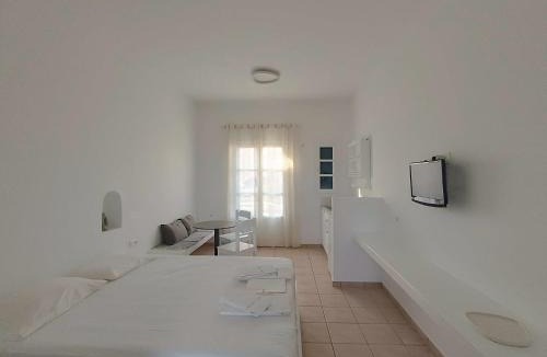 Folegandros Town Apartment | Paraporti