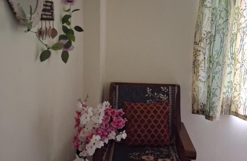 Deoghar Bed & Breakfast | Paras home