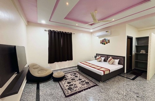 Sojat Hotel | Paras Resort