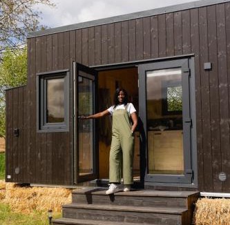 La Celle-sous-Gouzon Ski Chalet | Parcel Tiny House Brosse 1, pleine nature proche de Sancerre