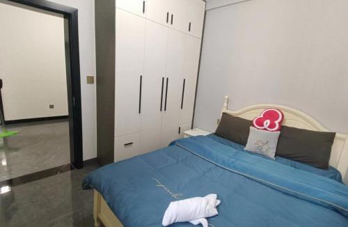 Zhanggong District Apartment | - Parent Child Travel - Zhanggong District - South Wudang Mountain - Nine Directions Wanda Plaza - Business Reception - Ganzhou Municipal Government - 2-Residence