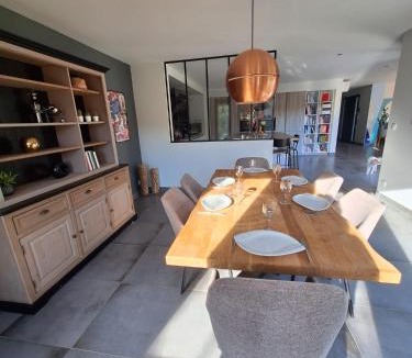 Parigne-lʼEveque House | Parenthèse contemporaine - Élégance et nature - 15 min du Circuit des 24h