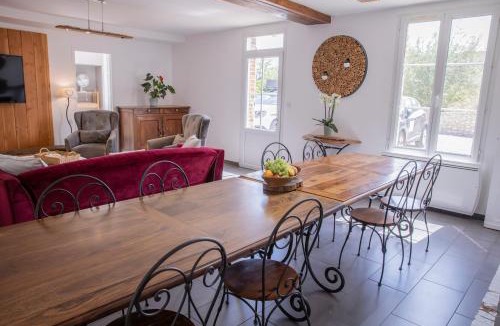 Neuvy House | Parenthèse Sologne-Les Briques 18p