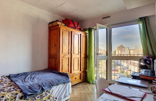 Les Mureaux Apartment | PARIS APARTMENT