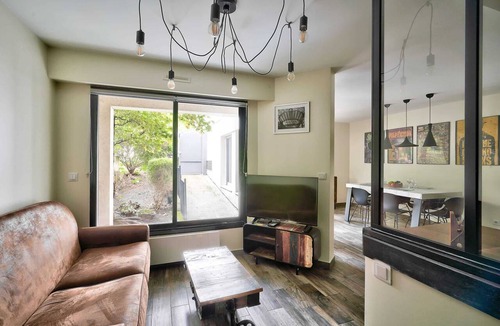 Bel-Air Nord Apartment | ParisConciergerie - 2BR apartment 4 people