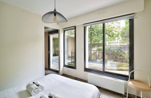 Bel-Air Nord Apartment | ParisConciergerie - 2BR apartment 4 people