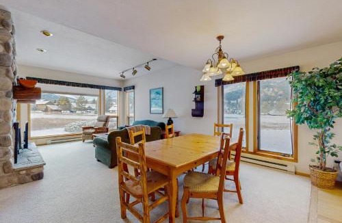 Big Sky Meadow Village Apartment | Park 282
