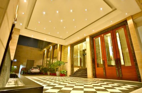 Sector 62 Hotel | Park Ascent
