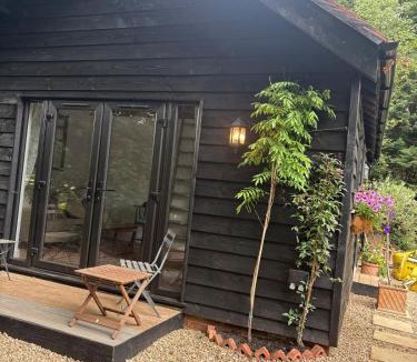 Henley-on-Thames House | Park Cottage cabin