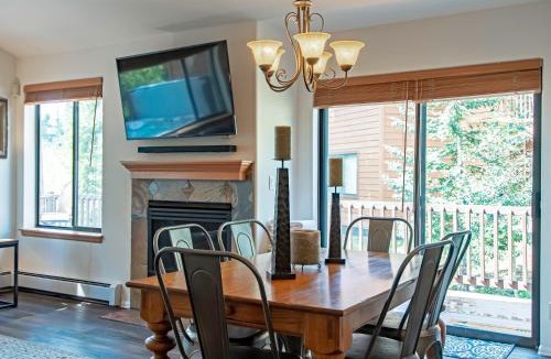 Peak 8 House | Park Forest Moose Pad Townhome: Hot Tub, On Shuttle Route