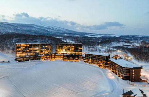 Kutchan Hotel | Park Hyatt Niseko Hanazono