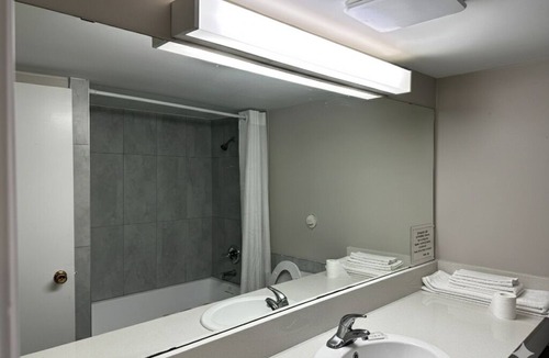 Quesnel Hotel | Park Inn by Radisson, Quesnel