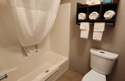 Ortonville Hotel | Park Inn by Radisson