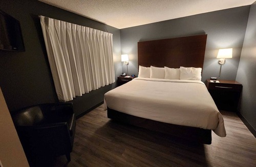 Ortonville Hotel | Park Inn by Radisson