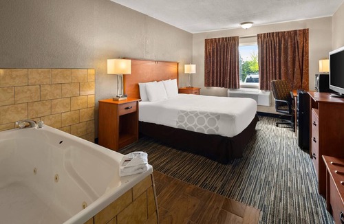 Romulus Hotel | Park Inn by Radisson