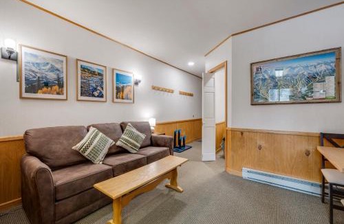 Breckenridge Apartment | Park Meadows 7A by Ski Country Resorts